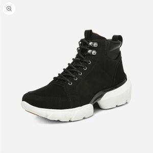 Vionic Freedom High Top Black Shoes